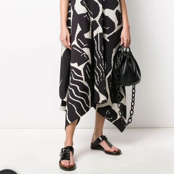 **HP** ISSEY MIYAKE Cape Dress - Picture 7 of 17